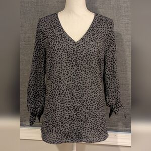 Fortune + Ivy Colln Animal Print V-Neck 3/4 Sleeve Relaxed Blouse